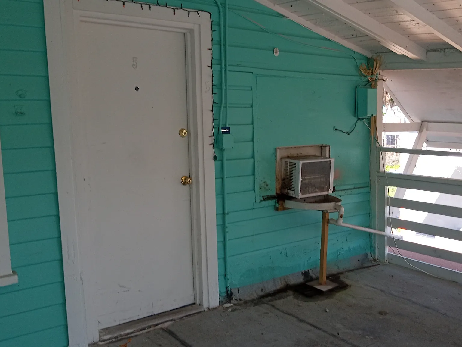708 East International Speedway Boulevard — Photo 2