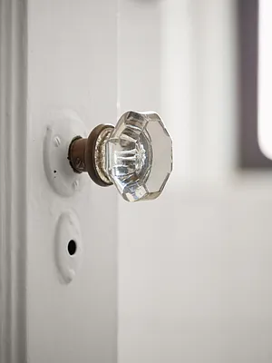 Sold by Compass | media 13