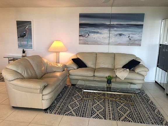 3rd image of 2800 N Ocean Dr APT B7a