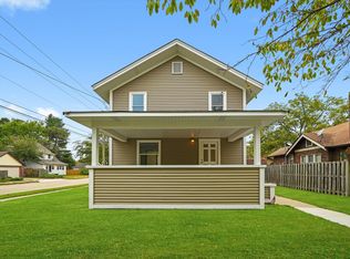 1604 Grant Ave, Rockford, IL 61103