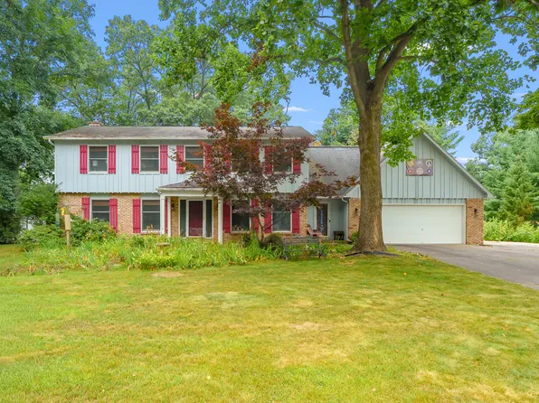7534 Farmington Ave, Kalamazoo, MI 49009