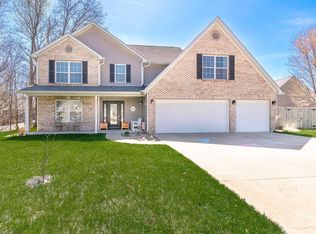 718 E Appomatox Ct, Ellettsville, IN