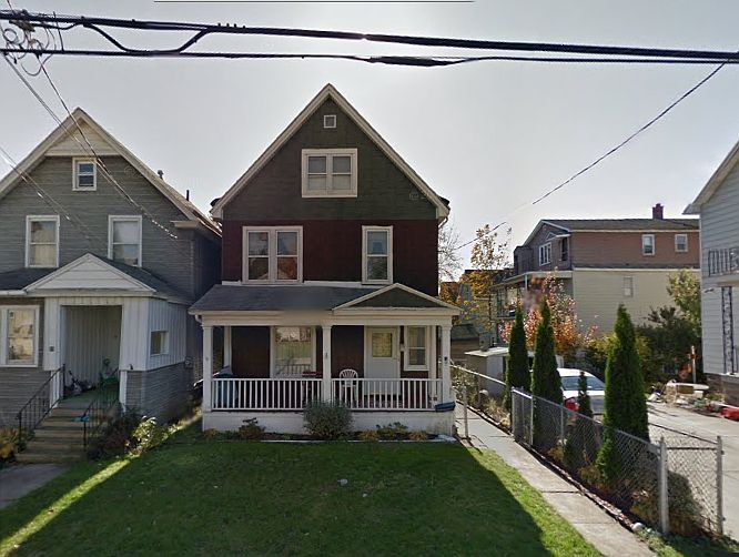 2nd image of 11 Crescent Pl