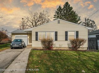 903 Tisdale Ave, Lansing, MI 48910