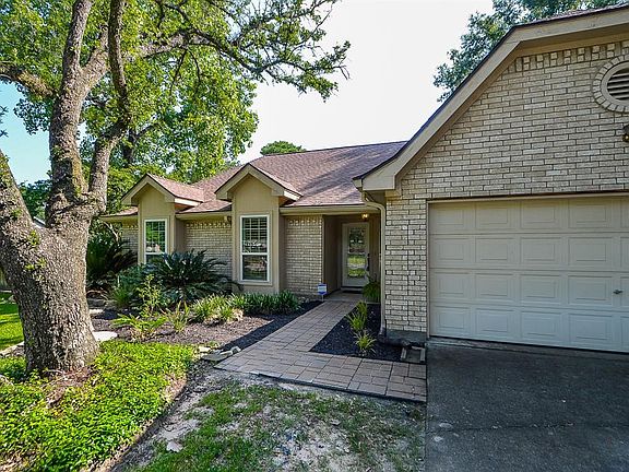 2nd image of 8851 Creek Willow Dr