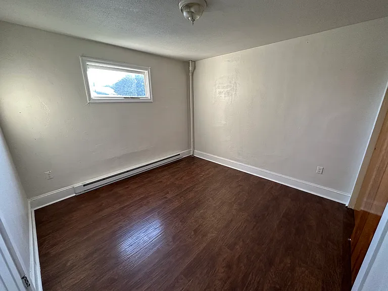 111 Mortimer St #1 — Photo 3