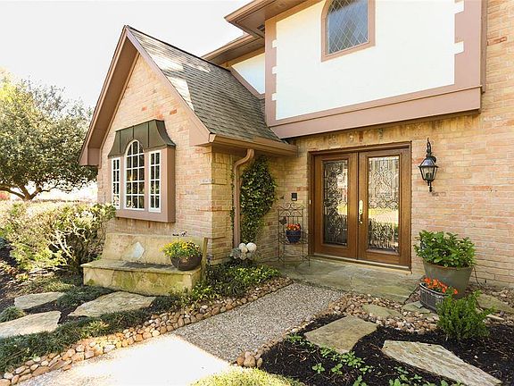2nd image of 12003 Fawnview Dr