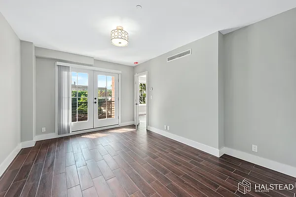 Rented by Halstead Real Estate | media 16