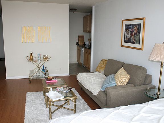 3rd image of 2728 N Hampden Ct APT 1108