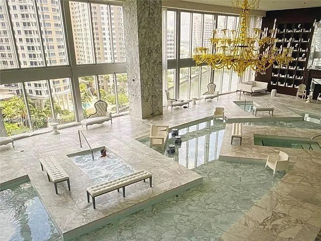 495 Brickell Ave #1810 — Photo 5