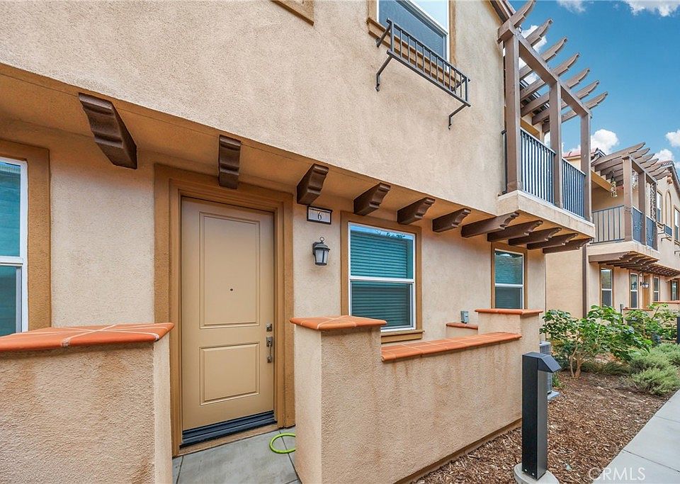 1st image of 15280 Horizon St #6