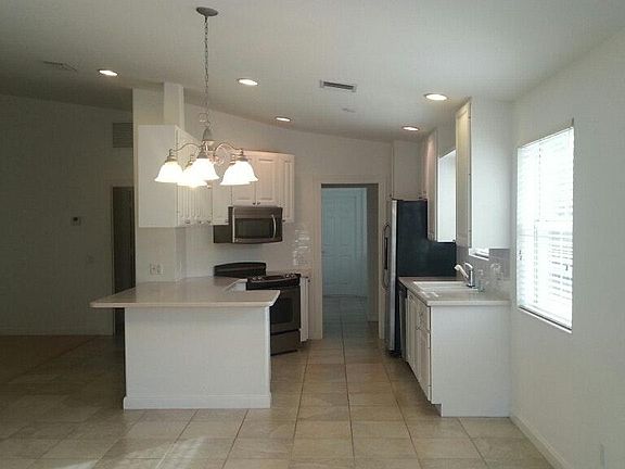 Kitchen/open concept