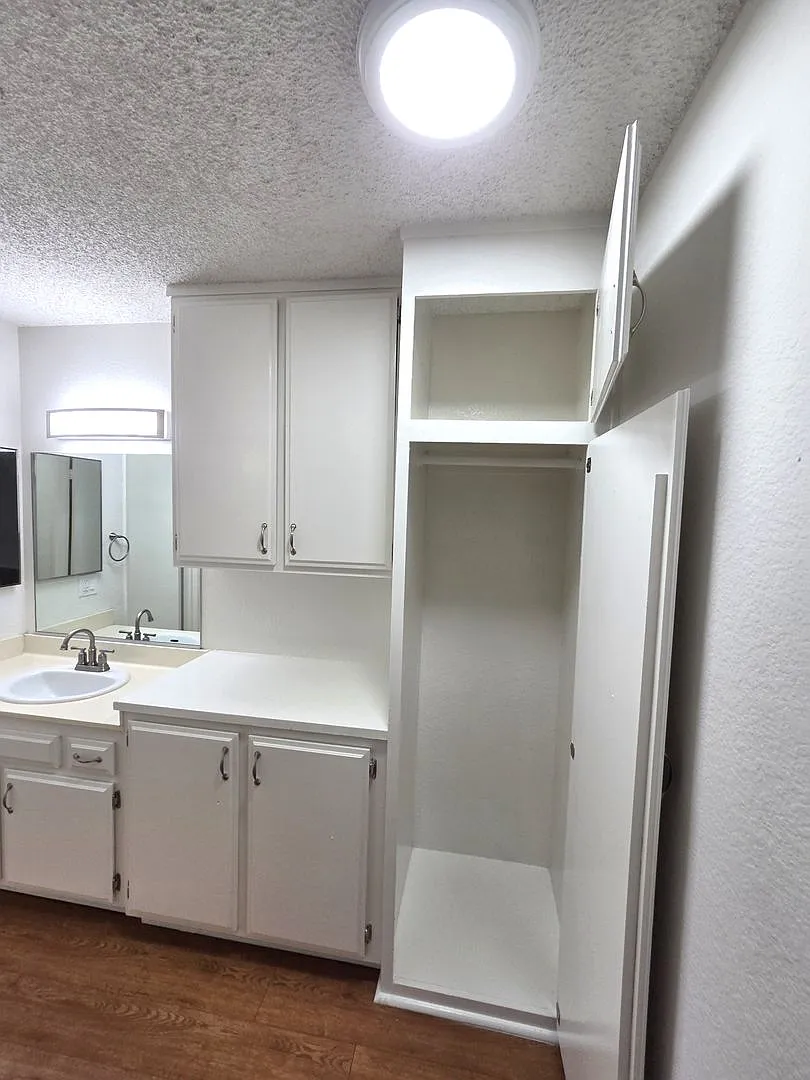 13621 CERISE — Photo 4