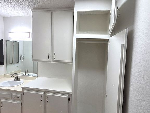 4th image of 13621 Cerise Ave APT 13