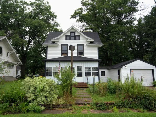 105 N Ciro Ave, Ogilvie, MN 56358