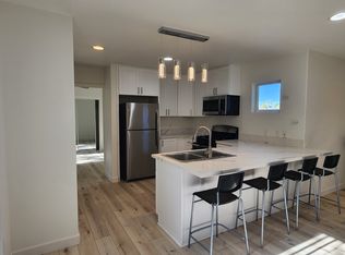 1032 Orpheus Ave #A, Encinitas, CA 92024
