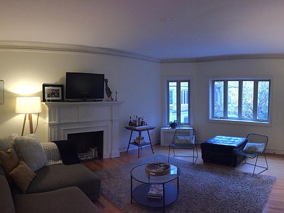 3rd image of 4219 N Paulina St