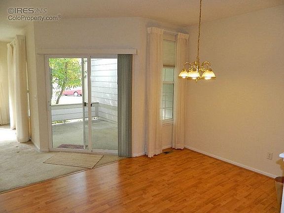 Nook & Covered Patio