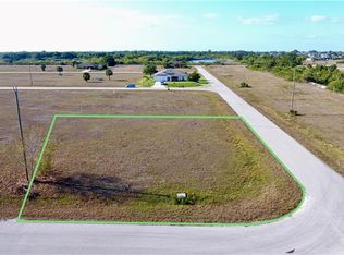 3926 NW 38th Ter, Cape Coral, FL 33993