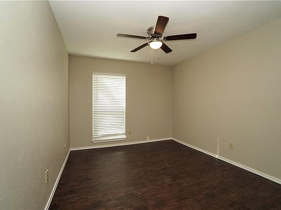 5th image of 4113 Juneberry St