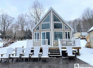 5752 Magnolia Rd, Mayville, NY 14757