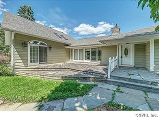 4384 Henneberry Rd, Manlius, NY 13104