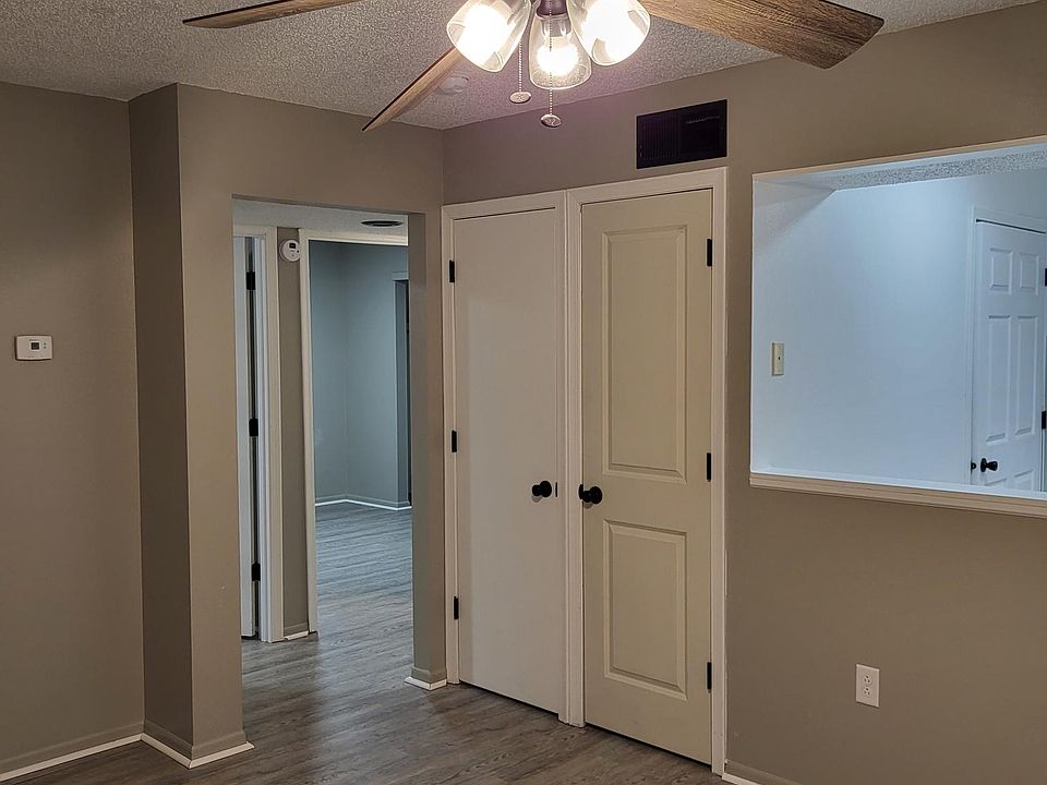 1st image of 906 E D St #9