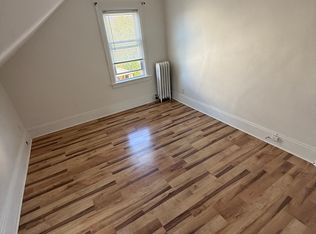 23 Denver Ave, Cranston, RI 02905