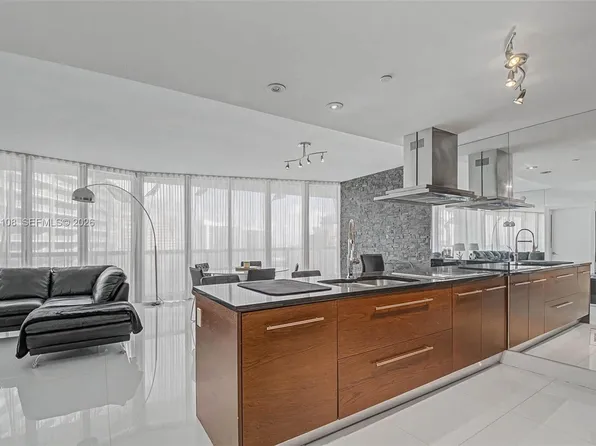 495 Brickell Ave APT 3504, Miami, FL 33131