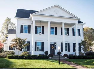 2257 Finchley Rd, Carmel, IN 46032