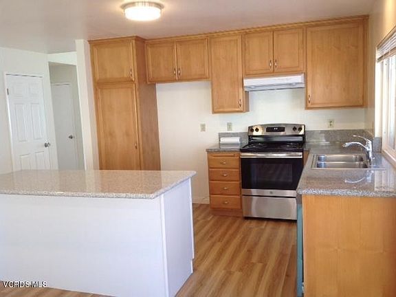 3rd image of 1905 Brooktree Ct