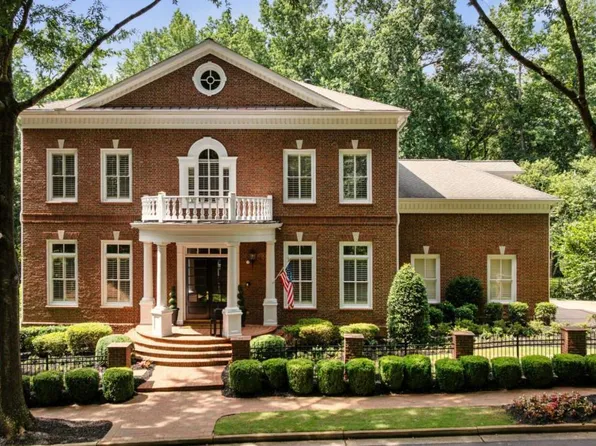 3154 E Addison Dr, Alpharetta, GA 30022
