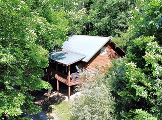 563 Slatyfork Village Ln, Slatyfork, WV 26291