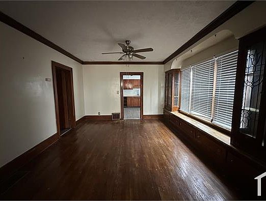 1st image of 11814 Lenacrave Ave