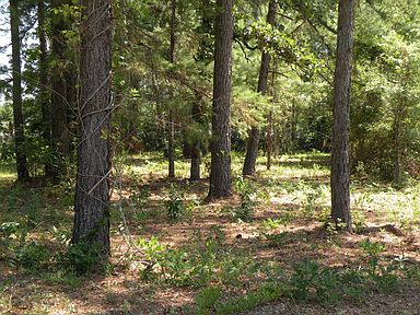 1404 Churchill Rd Moncks Corner Sc Zillow