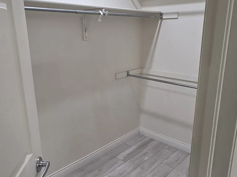 5255 Memphis St #1001 — Photo 18
