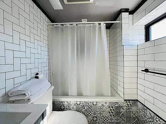 Rented by Doorway NYC, LLC | media 7