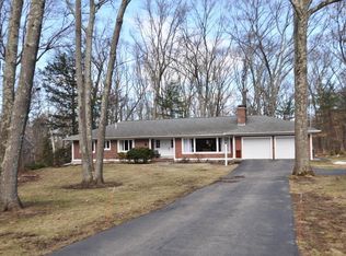 9 Yorkshire Rd, Dover, MA 02030