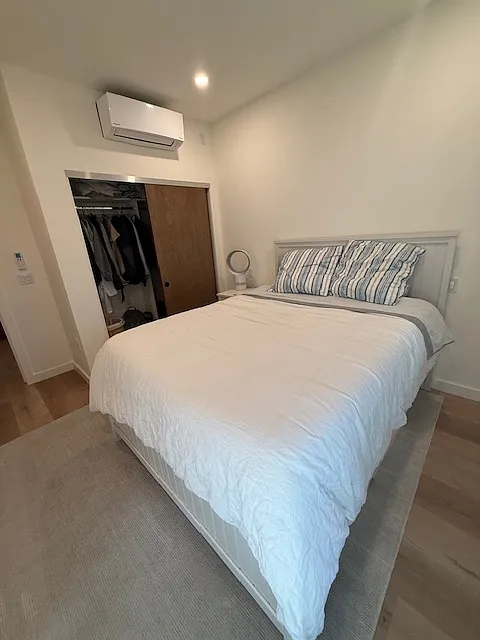 1 bed, 1100 sqft, $2,800 — Photo 2