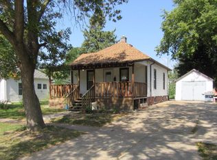 416 Yund St, Grand Island, NE 68801