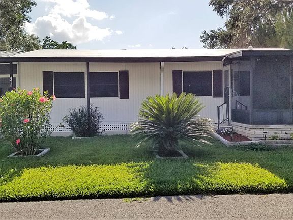 2nd image of 4426 Blarney Ln