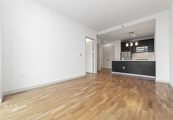 5th image of 23-10 41st Ave #13H