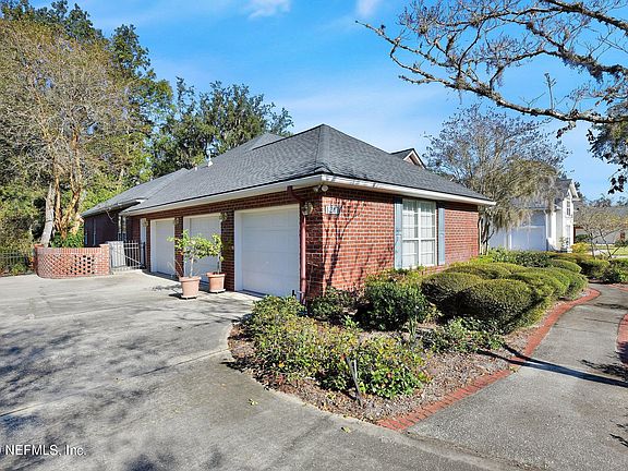 5th image of 1217 Cunningham Creek Dr
