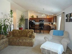 3rd image of 5807 Maryhill Ln