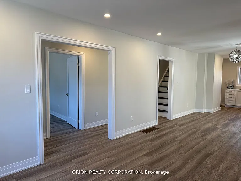 1016 Haig Blvd — Photo 8