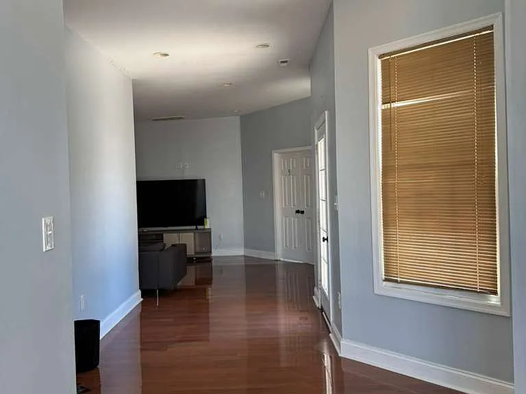 1169 Dexter St #3 — Photo 2