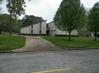 16042 Broadwater Dr, Crosby, TX 77532