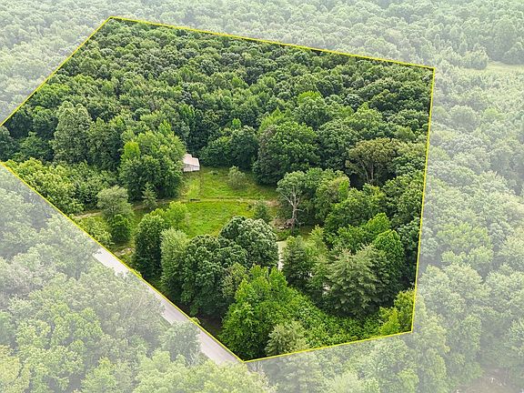 5th image of 1100 N County Road 275 E