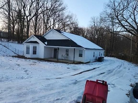 2nd image of 77 Laneview Concord Rd