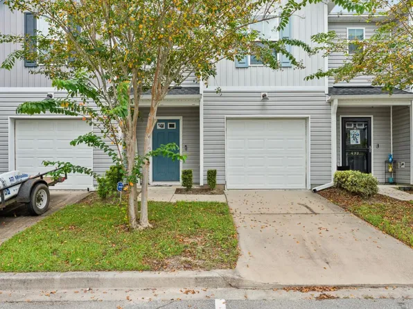 497 Truman Dr, Goose Creek, SC 29445